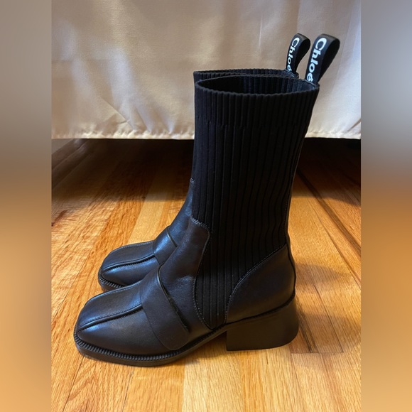 Black leather CHLOE boots - Picture 5 of 8